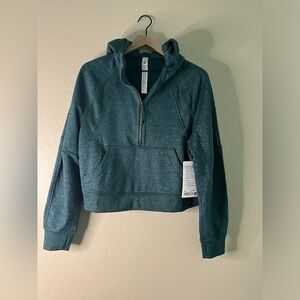 Lululemon half zip cropped hoodie